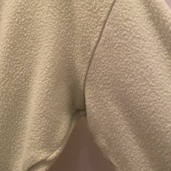 H&M sweater - Picture 2 of 4